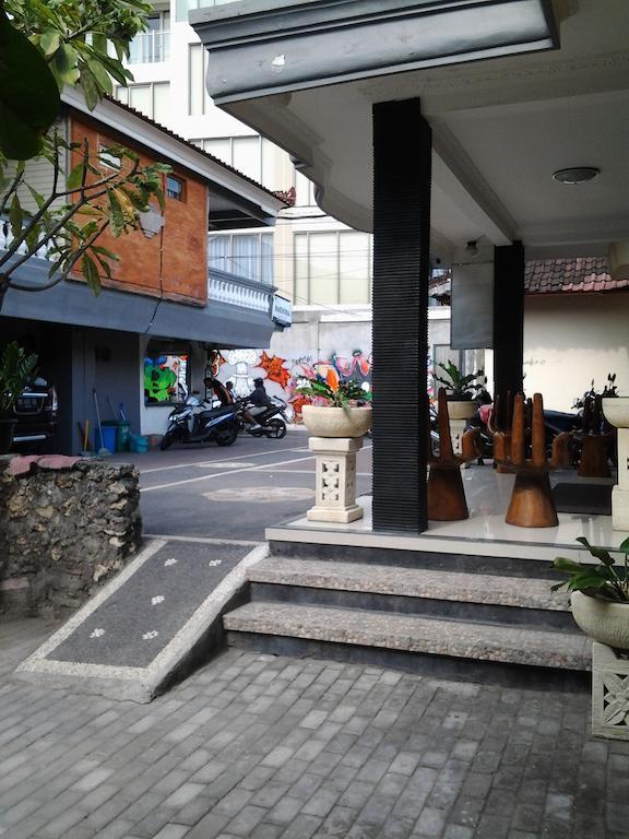 马亨德拉海滩酒店 庫塔 外观 照片